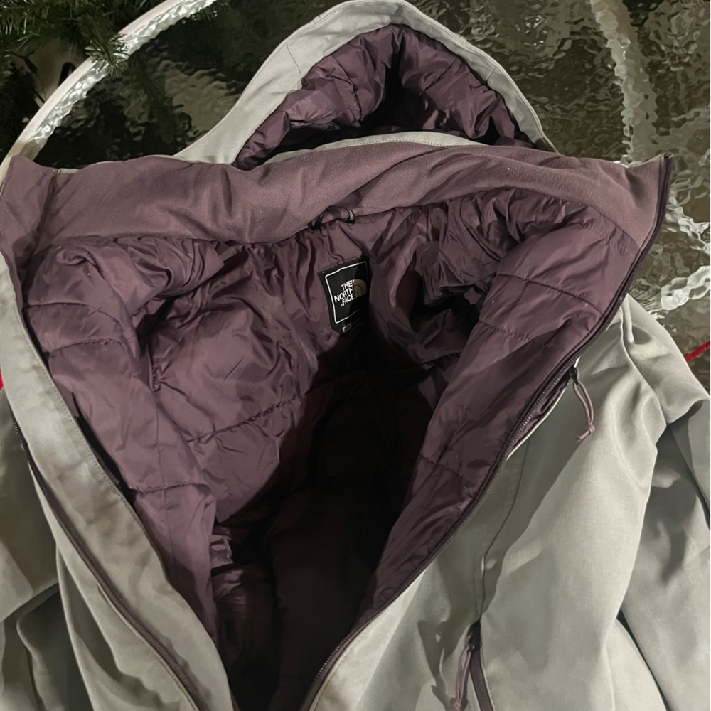 North Face Jacket - Picture 6 of 6